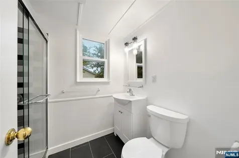 85 Serpentine Road Demarest NJ 07627