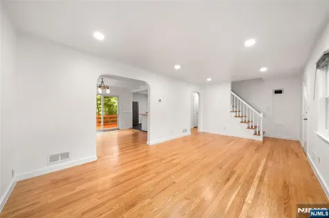 85 Serpentine Road Demarest NJ 07627