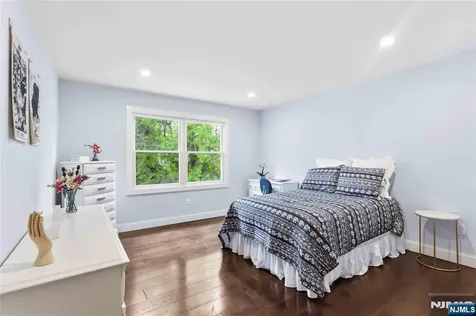 59 Ferndale Avenue Glen Rock NJ 07452