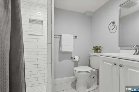59 Ferndale Avenue Glen Rock NJ 07452