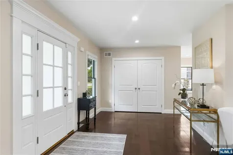 59 Ferndale Avenue Glen Rock NJ 07452