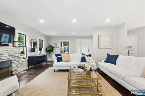 59 Ferndale Avenue Glen Rock NJ 07452