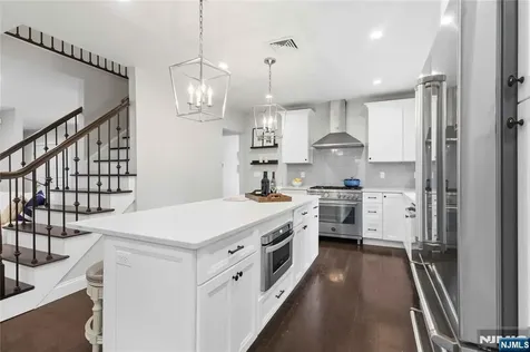 59 Ferndale Avenue Glen Rock NJ 07452