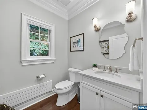 444 Lake Road Wyckoff NJ 07481