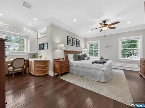 444 Lake Road Wyckoff NJ 07481