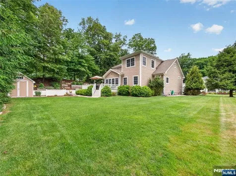 444 Lake Road Wyckoff NJ 07481