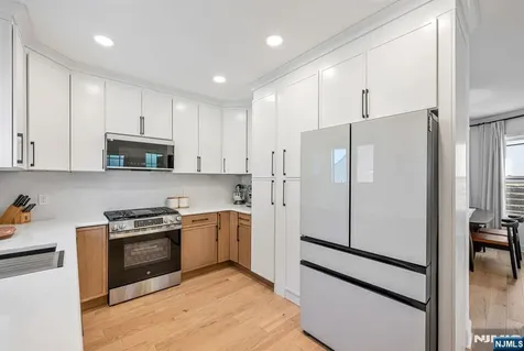 247 Fern Avenue Lyndhurst NJ 07071