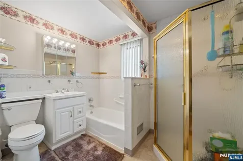 43 Elm Hill Road Clifton NJ 07013
