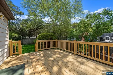 43 Elm Hill Road Clifton NJ 07013