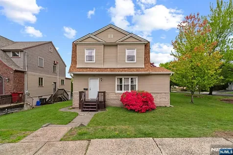 152 High Street Nutley NJ 07110