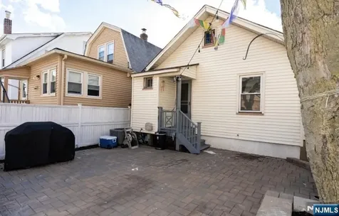78 Beech Street Belleville NJ 07109