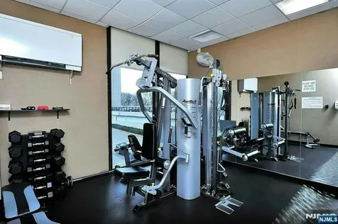 5 Horizon Fort Lee NJ 07024