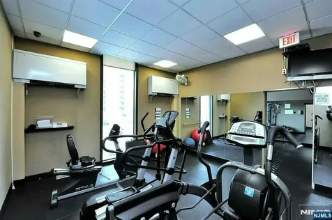 5 Horizon Fort Lee NJ 07024
