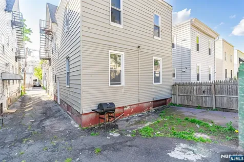 200 Munn Avenue Irvington NJ 07111