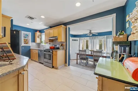 13 Lockwood Drive Clifton NJ 07013