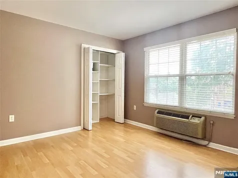 547 Gorge Road Cliffside Park NJ 07010