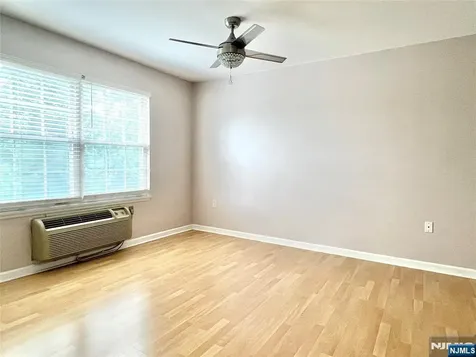 547 Gorge Road Cliffside Park NJ 07010