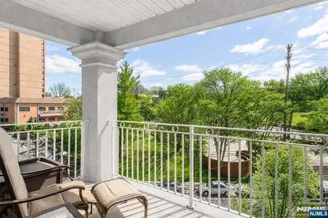 547 Gorge Road Cliffside Park NJ 07010