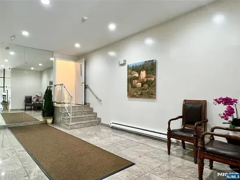 547 Gorge Road Cliffside Park NJ 07010