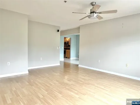 547 Gorge Road Cliffside Park NJ 07010