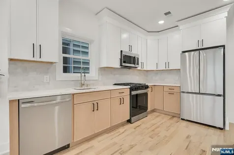 196 Taylor Street Orange NJ 07050
