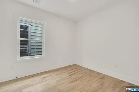196 Taylor Street Orange NJ 07050