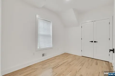 196 Taylor Street Orange NJ 07050