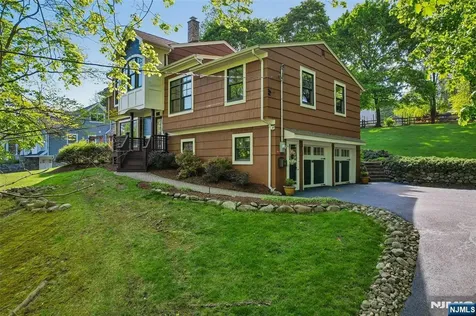 95 Knollton Road Allendale NJ 07401