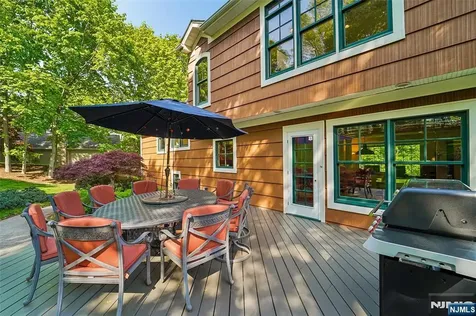 95 Knollton Road Allendale NJ 07401