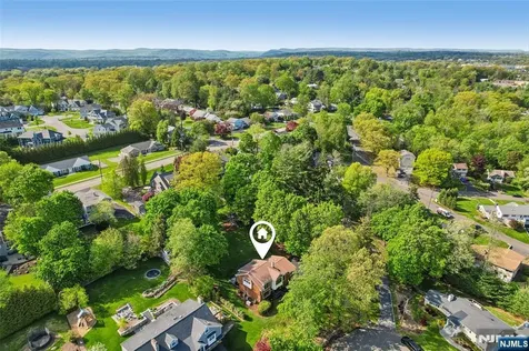 95 Knollton Road Allendale NJ 07401