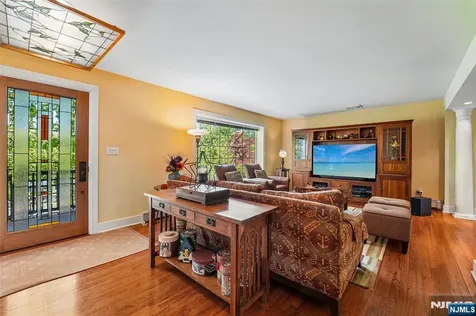 95 Knollton Road Allendale NJ 07401