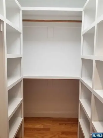 7 Lindley Tenafly NJ 07670