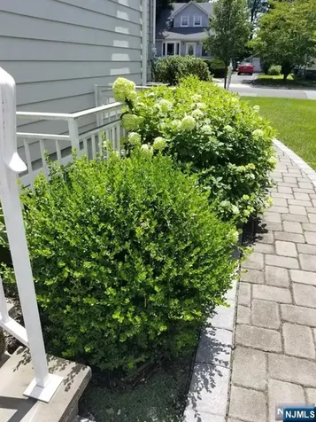 7 Lindley Tenafly NJ 07670