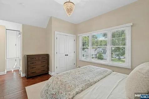 601 Ackerman Avenue Ho-ho-kus NJ 07423