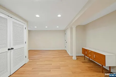 601 Ackerman Avenue Ho-ho-kus NJ 07423