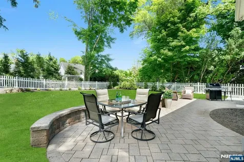 601 Ackerman Avenue Ho-ho-kus NJ 07423