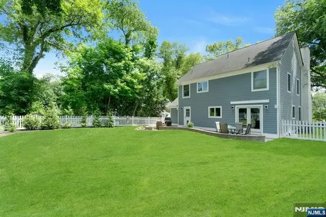601 Ackerman Avenue Ho-ho-kus NJ 07423