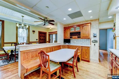 273 French Hill Road Wayne NJ 07470