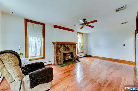 273 French Hill Road Wayne NJ 07470