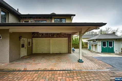 273 French Hill Road Wayne NJ 07470