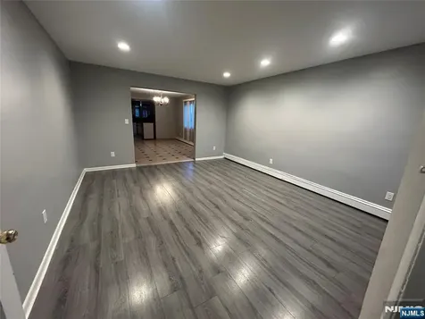 257 Desoto Place Cliffside Park NJ 07010