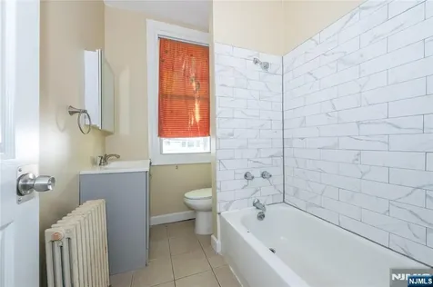 120 Sunset Avenue Newark NJ 07106