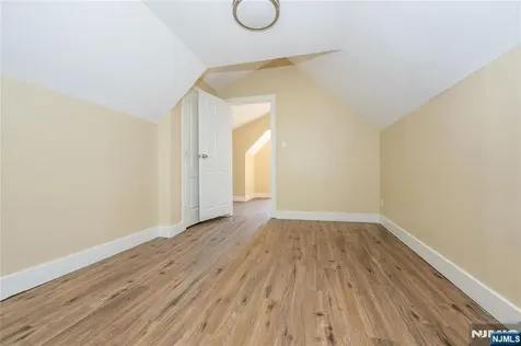 120 Sunset Avenue Newark NJ 07106