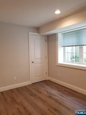 7 Lindley Avenue Tenafly NJ 07670