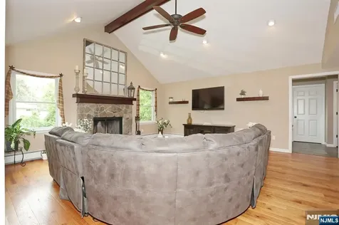 408 Bergen Boulevard Oradell NJ 07649