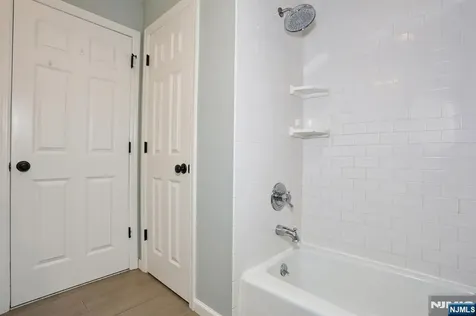 408 Bergen Boulevard Oradell NJ 07649