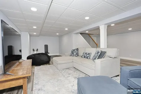 408 Bergen Boulevard Oradell NJ 07649
