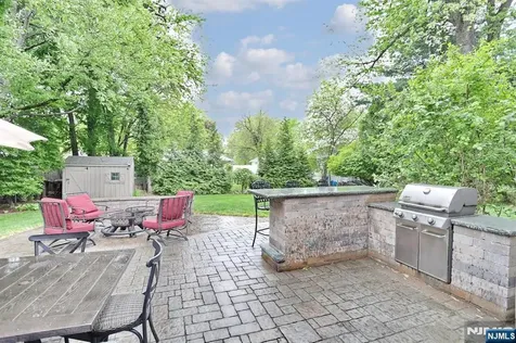 408 Bergen Boulevard Oradell NJ 07649