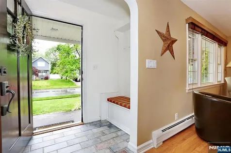 408 Bergen Boulevard Oradell NJ 07649