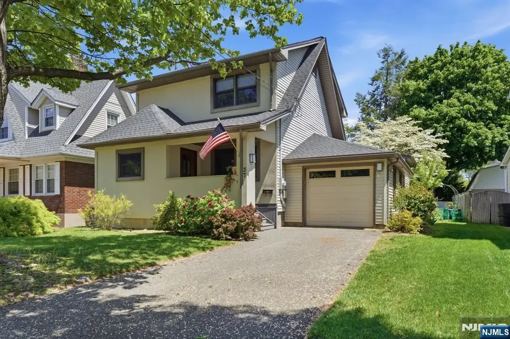 37 Buena Vista Avenue Hawthorne NJ 07506